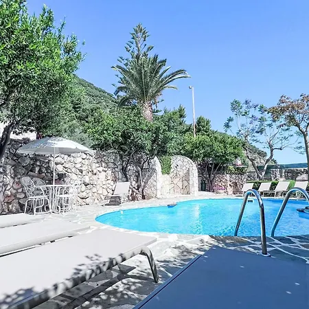 Apartament Bouganville Di Patrizia By Interhome
